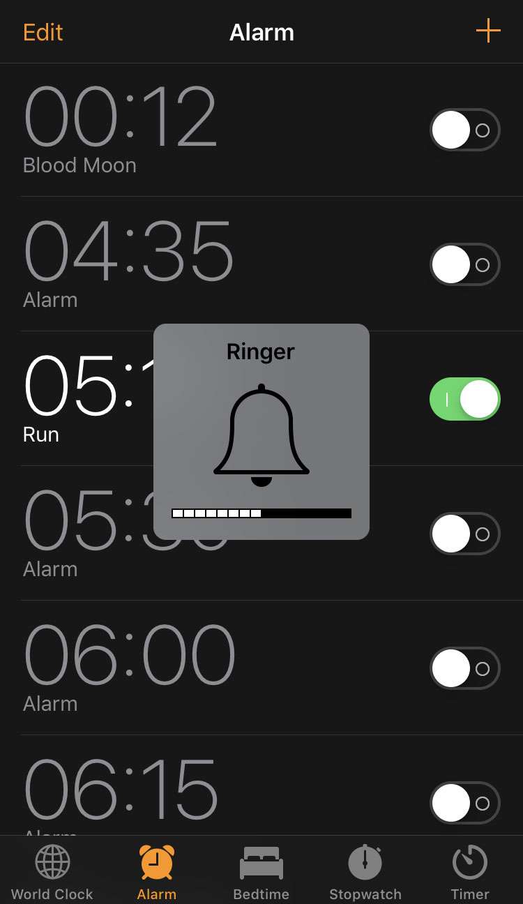 apple alarm clock volume